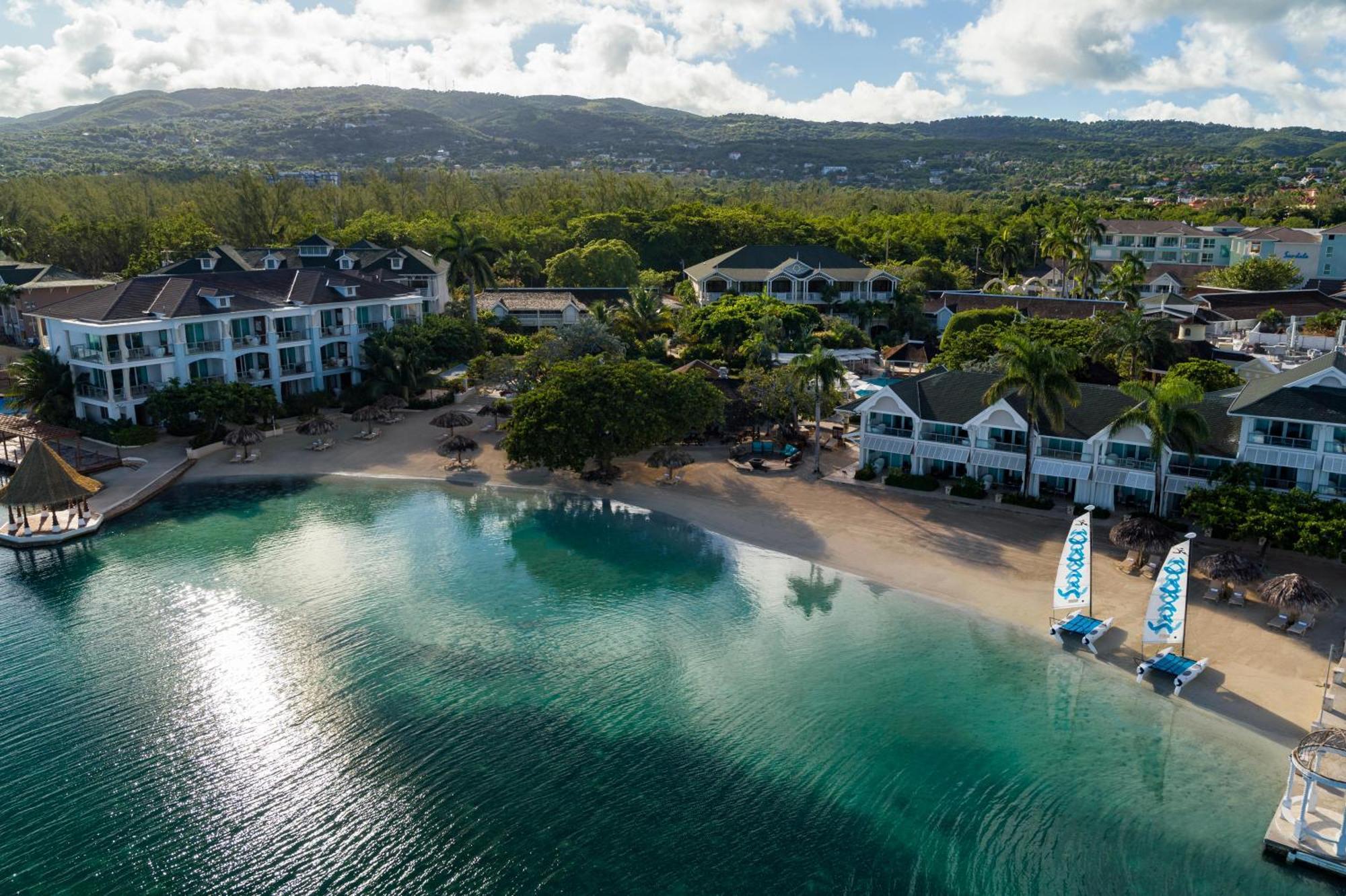 Sandals Royal Caribbean All Inclusive Resort & Private Island - Couples Only Монтего-Бей Екстер'єр фото